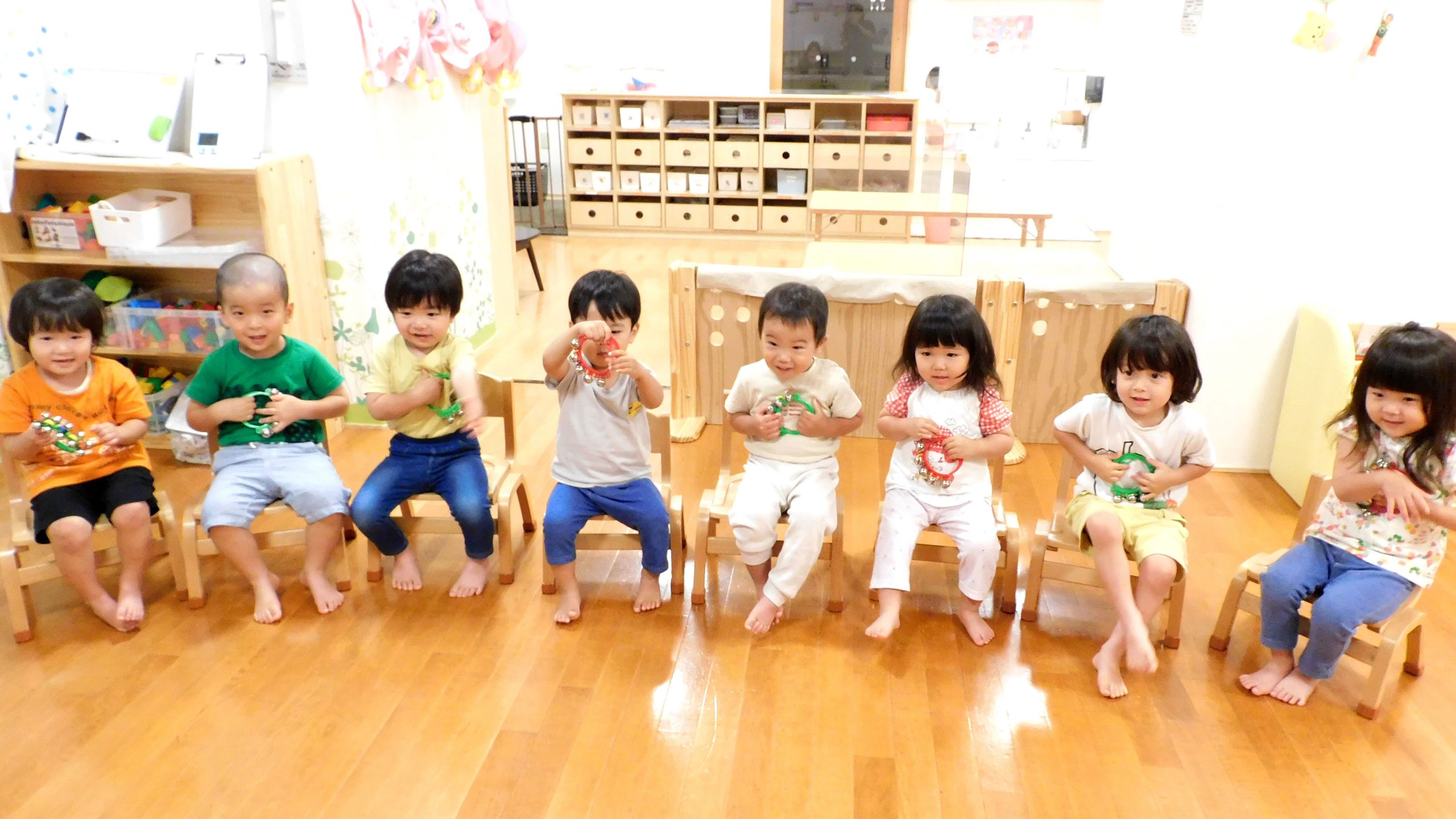 すみれ保育園 年4月1日開園 神戸市須磨区名谷駅から徒歩2分 年4月1日開園 神戸市須磨区名谷駅から徒歩2分 働く人を応援する すみれ保育園の公式サイトです 安心 安全な環境でお子さまをお預かりし たくさんの愛で未来に羽ばたく可能性を育みます